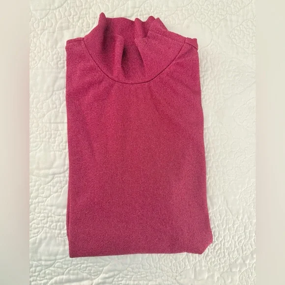 Tuckernuck Hyacinth House Pink Shimmer Elle Woods Turtleneck - Size Large - Picture 5 of 7